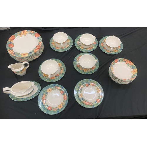 126 - Selection of 'Millbrook' dinner service porcelain items to include plates, bowls etc
