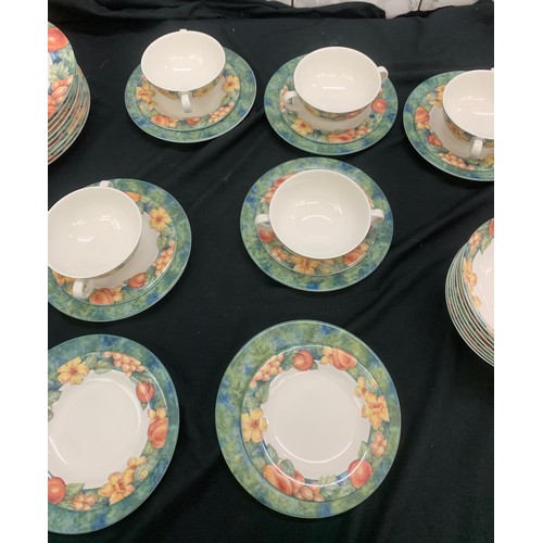 126 - Selection of 'Millbrook' dinner service porcelain items to include plates, bowls etc