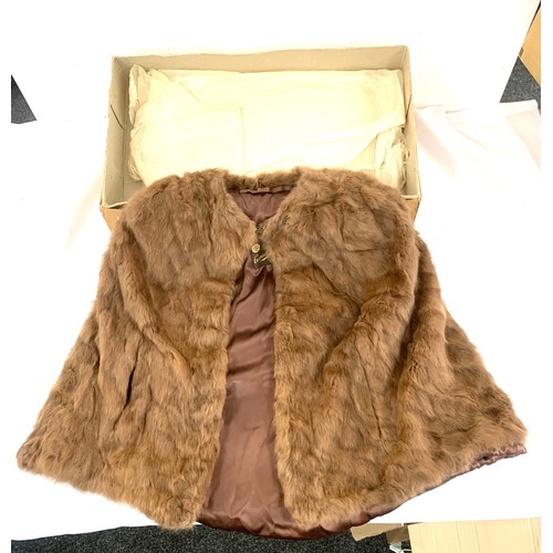 140 - Vintage boxed fur cape
