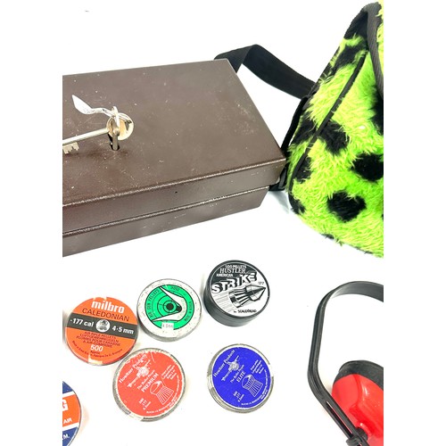 194 - 7 X tins collectors .177 air rifle pellets, Milbro, Webley, bull dog, howitzer, etc, some part full ... 