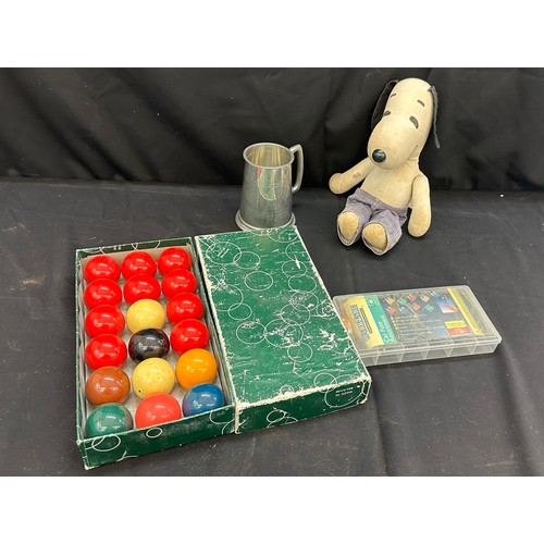 128 - Miscellaneous to include a vintage snoopy teddy, aramith 17/8 snooker ball set ( 18 balls including ... 