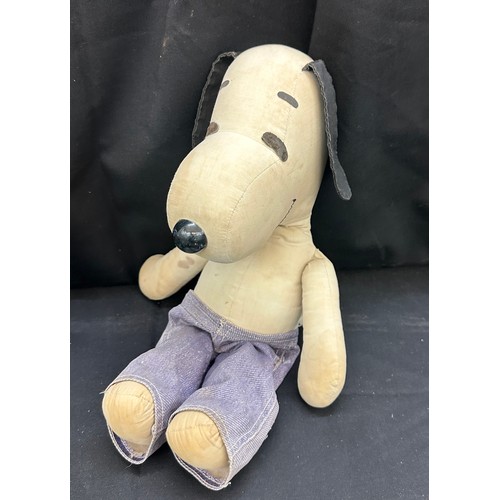 128 - Miscellaneous to include a vintage snoopy teddy, aramith 17/8 snooker ball set ( 18 balls including ... 