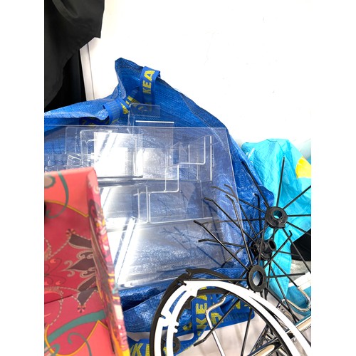 156 - Selection of Mannequins and jewellery displays