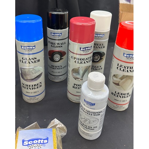 115 - Cased Car cleaning set