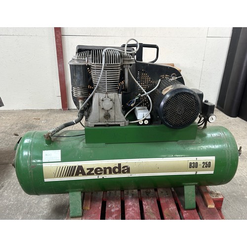 328 - Azenda B30-250 compressor