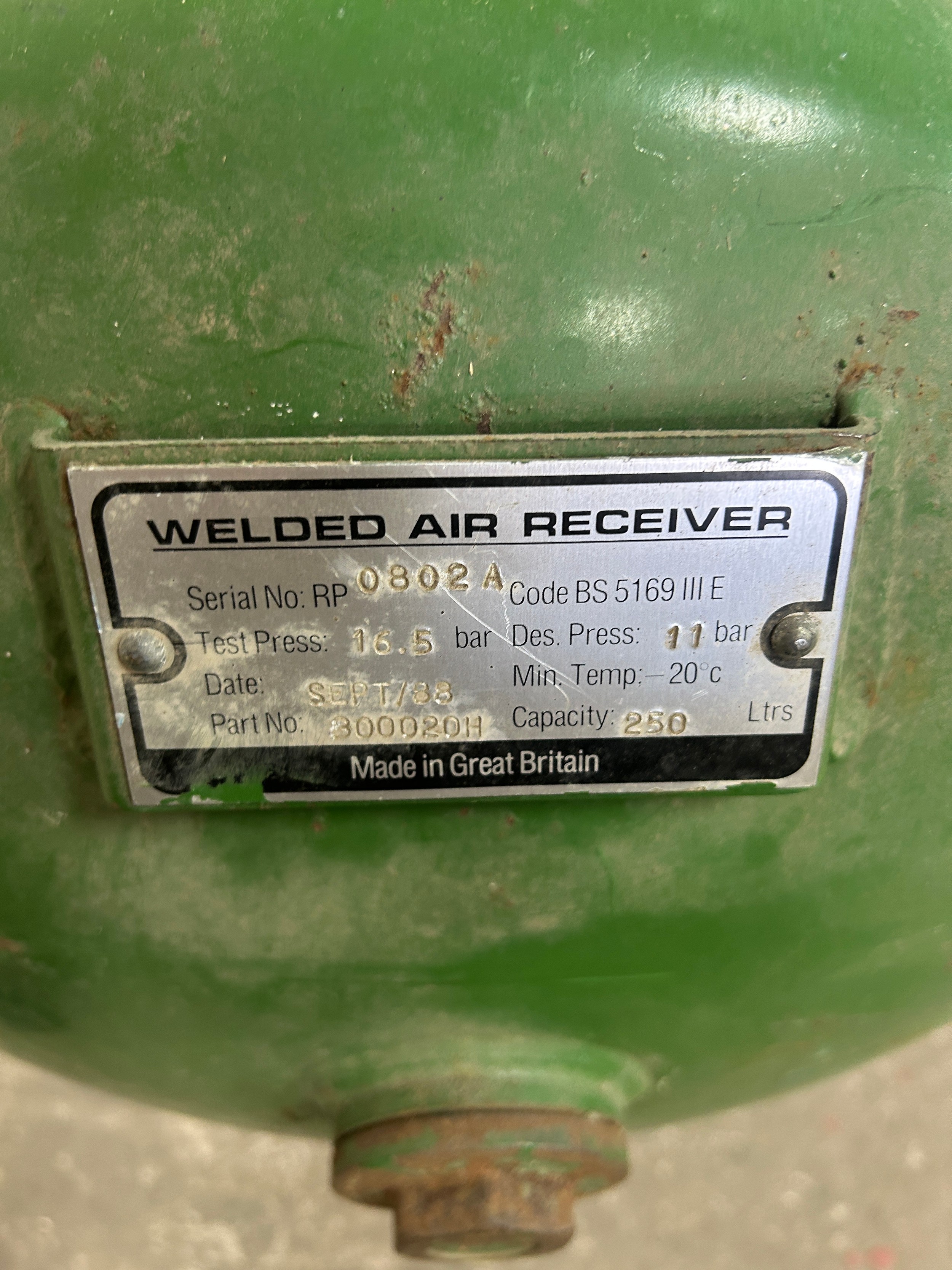 Azenda B30-250 compressor