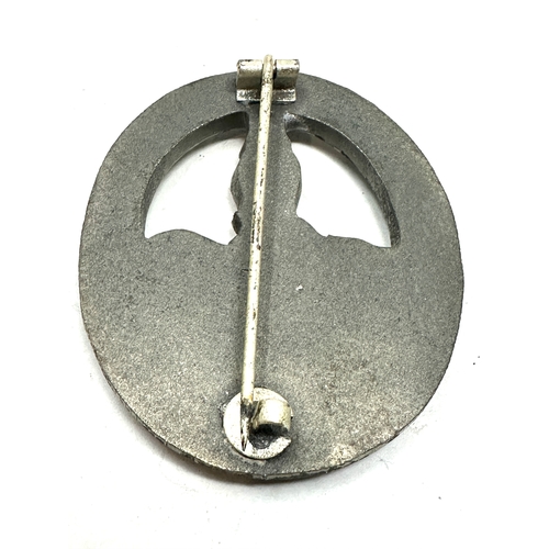 305 - German military badge