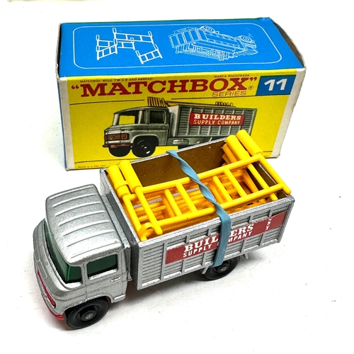 Lot 372       