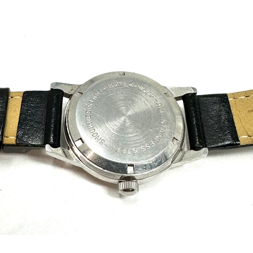 352 - Vintage Helbros  Invincible wristWatch the waatch is ticking