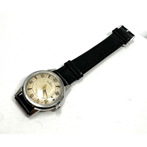 352 - Vintage Helbros  Invincible wristWatch the waatch is ticking
