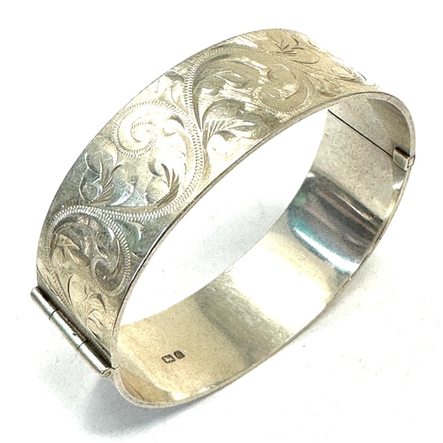 133 - Vintage silver bangle weight 44g