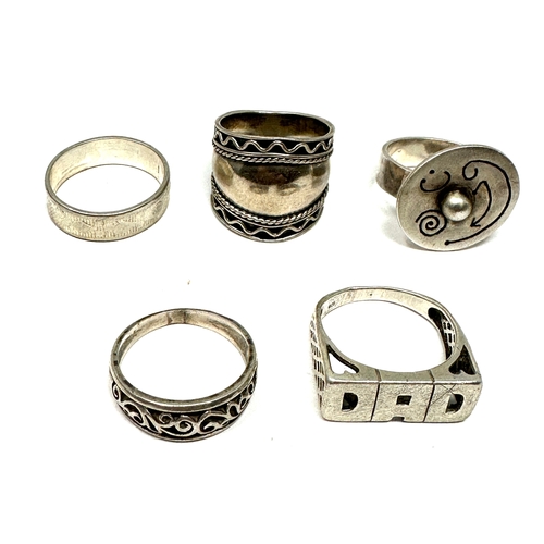 169 - 5 vintage chunky silver rings weight 26g