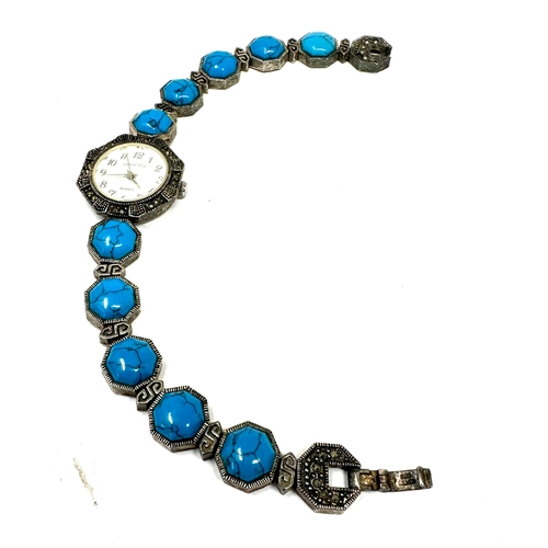 339 - Jewel time Ladies silver quartz wristwatch hallmarked bracelet will need new battery weight 38g