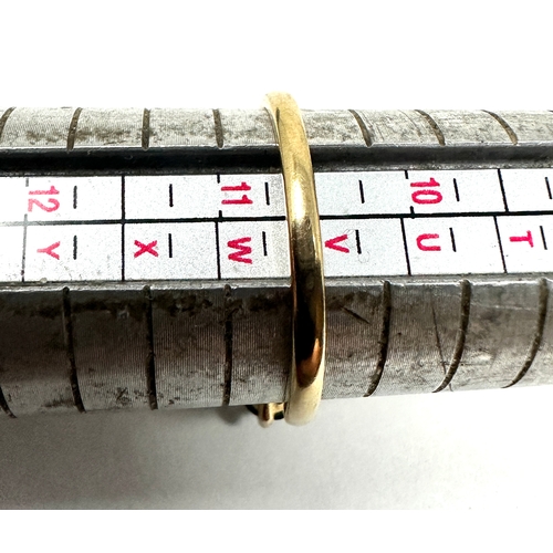 234 - 9ct gold green diopside set ring weight 2.9g