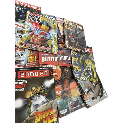 93 - Selection of collector magazines to include 2000 AD etc