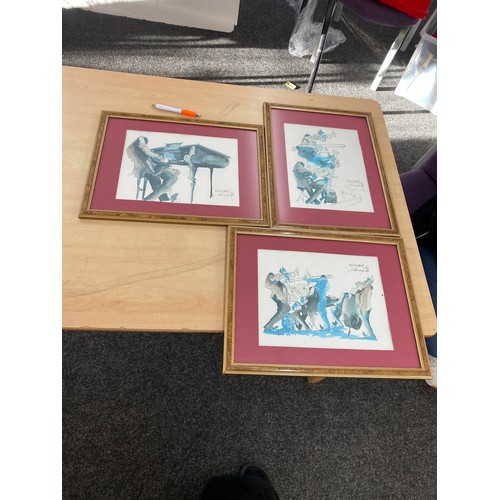 Lot 3         