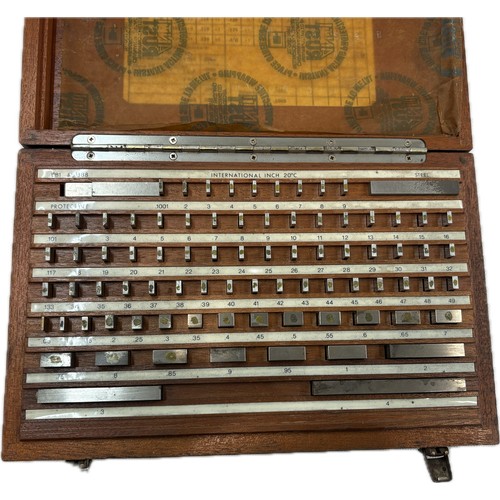 58 - Vintage mechanical slip gauges complete