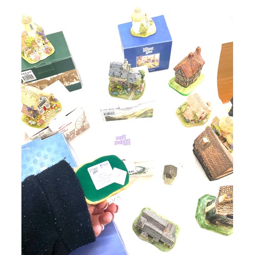 145 - Selection of original boxed Lilliput Lanes and some loose, to include The Old School House, etc