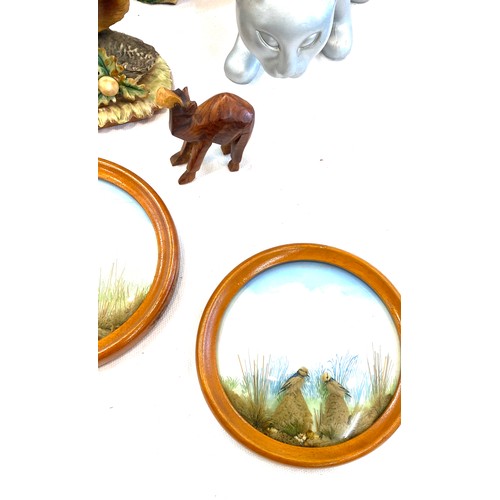 130 - Selection of animal ornaments and framed 3D bird decorative pieces