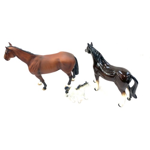 50A - Selection of vintage horse ornaments to include Beswick largest measures approximately 10 inches tal... 