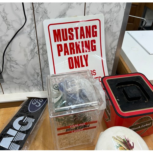136 - Selection of advertising items to include pub memorabilia, signs, jars, etc