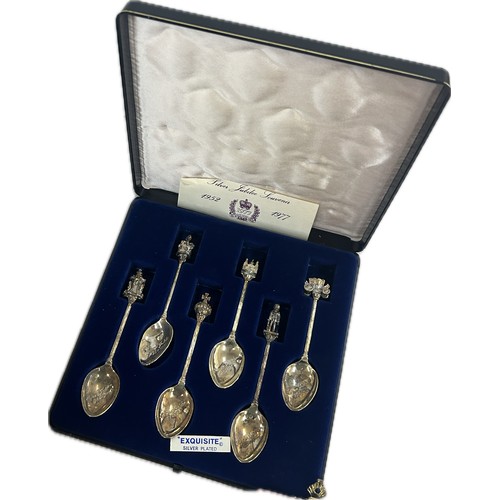 129 - Viners silver plated cutlery set, vintage cased carving set, set of cased Queen Elizabeth II silver ... 