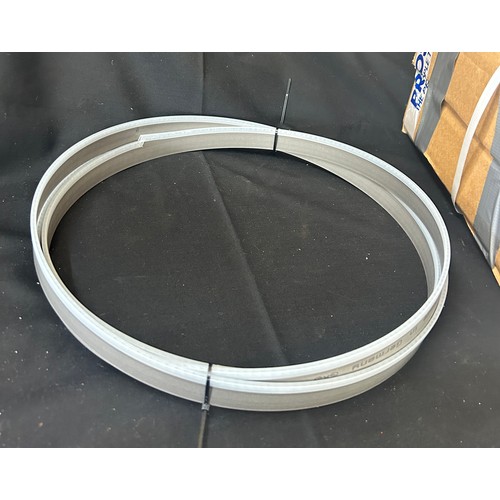 147 - Rontgen BI-ALFA cobalt bandsaw M42 27 X O.90 MM 4/6 12 in total all brand new