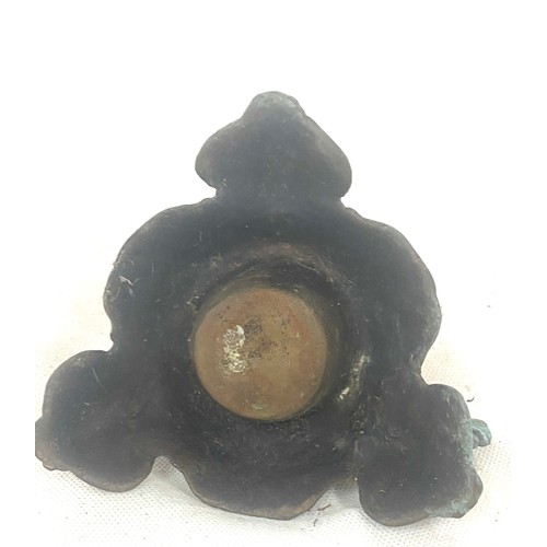 113 - Vintage cast iron ashtray with horse handle motif