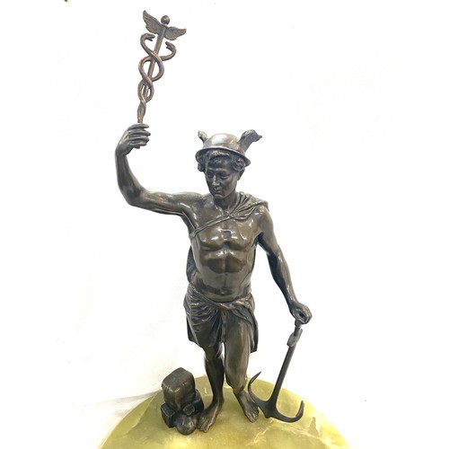 99A - Antique bronze sculpture of Hermes, messenger of the gods. Marble base. Height 39cm.