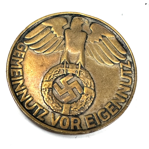 395 - Adolf Hitler Medallion 'Gemeinnutz Vor Eigennutz' by W. Voss