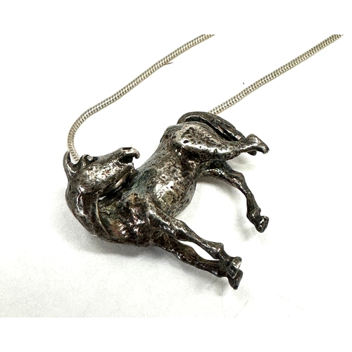 39 - Vintage silver horse pendant necklace