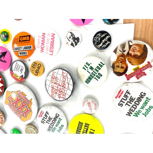 530 - Selection of vintage and later collectors badges