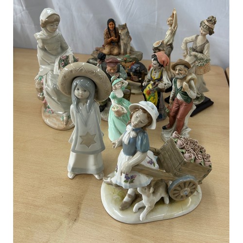 216 - Selection of assorted vintage porcelain ornaments/figures to include Capodimonte  etc