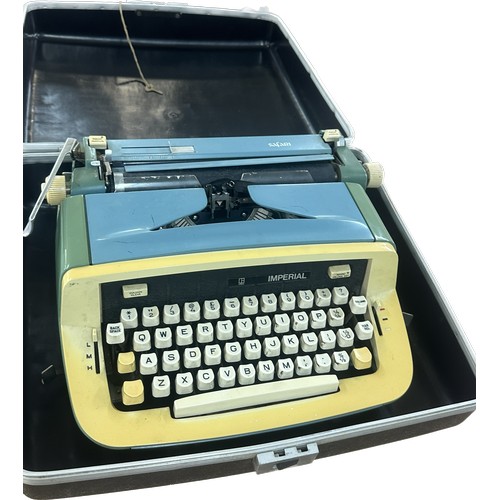 288 - Vintage cased Imperial typewriter