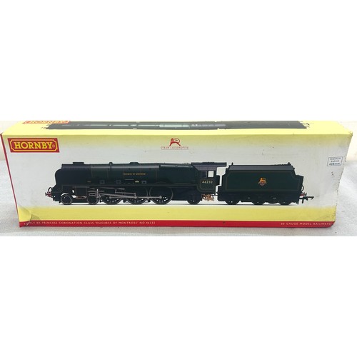 109 - A boxed OO gauge Hornby Early BR Class P2 4-6-2 Princess Coronation loco , no. 46232 'Duchess of Mon... 