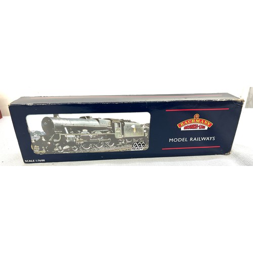 143 - Boxed Bachmann Branch-line Jubilee 45587 Baroda BR Green late crest riveted Fowler tender, damp dama... 