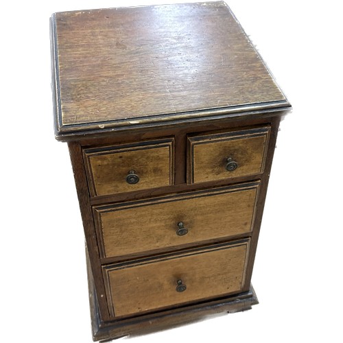 330 - Small oak chest measures approximately: