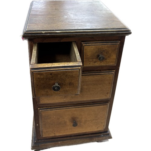 330 - Small oak chest measures approximately: