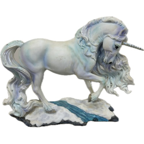 43 - Original boxed Nemesis Now B4077M8 Pure Spirit Unicorn ornament measures approximately 24cm long
