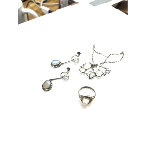 524 - Selection of silver and moonstone jewellery includes drop earrings, ring etc