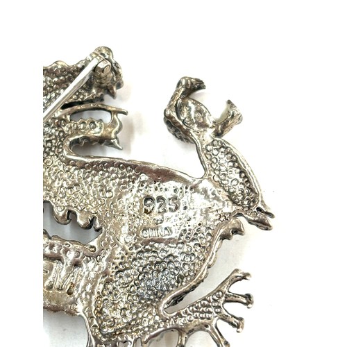 539 - Vintage silver stone set brooch