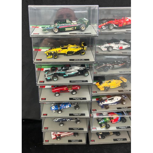 28 Cased F1 Formula diecast models licensed by Formula One World ...