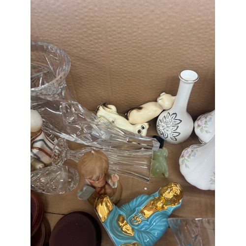 213 - Selection of miscellaneous includes figures etc