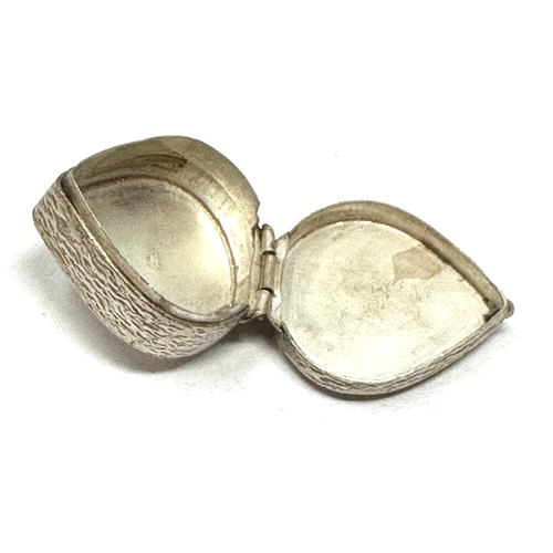 20 - Vintage silver & niello pill box weight 25g