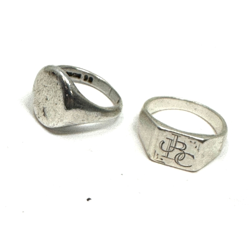 122 - 2 chunky vintage silver signet rings weight 19g