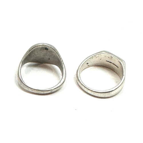 122 - 2 chunky vintage silver signet rings weight 19g