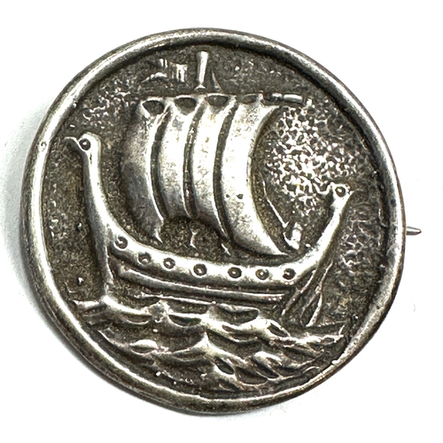 127 - Vintage Silver Scottish / Celtic Viking Ship Brooch