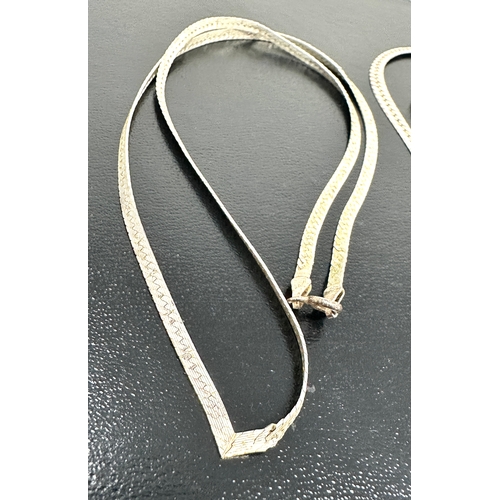 134 - 3 Vintage silver necklaces weight 18g