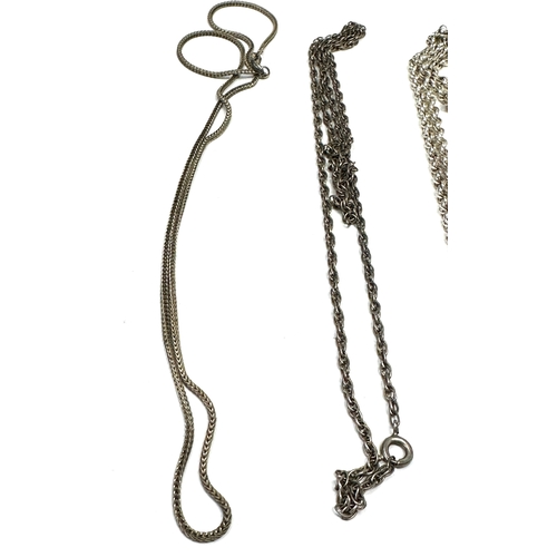 136 - 4 Vintage silver necklaces chains weight 21g