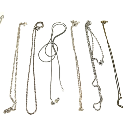 137 - 6 vintage silver necklace chains weight 26g
